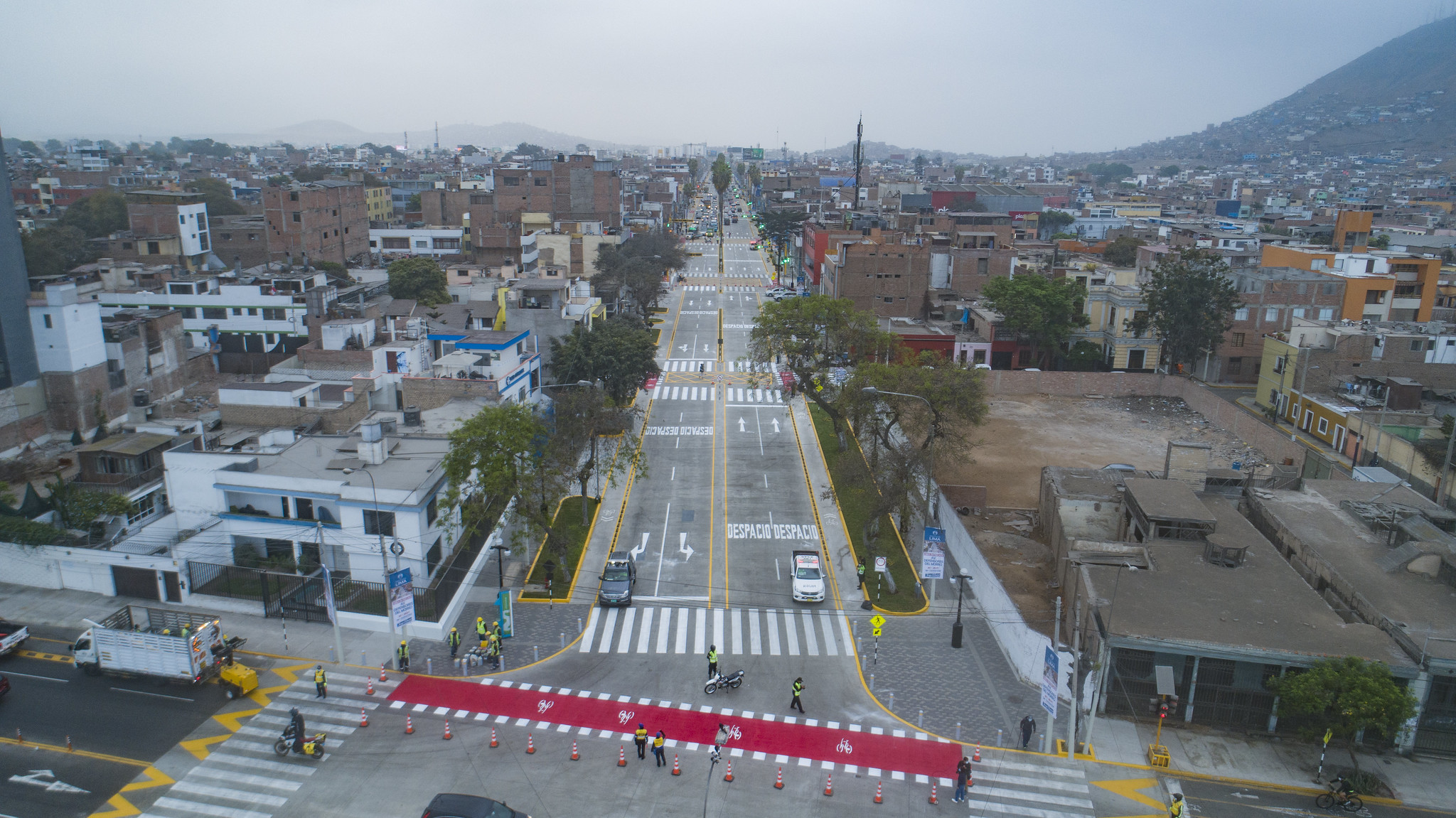 MEJORAMIENTO DE LA GEOMETRIA VIAL DE LA AVENIDA HUAYLAS - KAN KUN